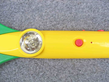 清倉特惠 全新充電電蚊拍，正規品牌僅需15元